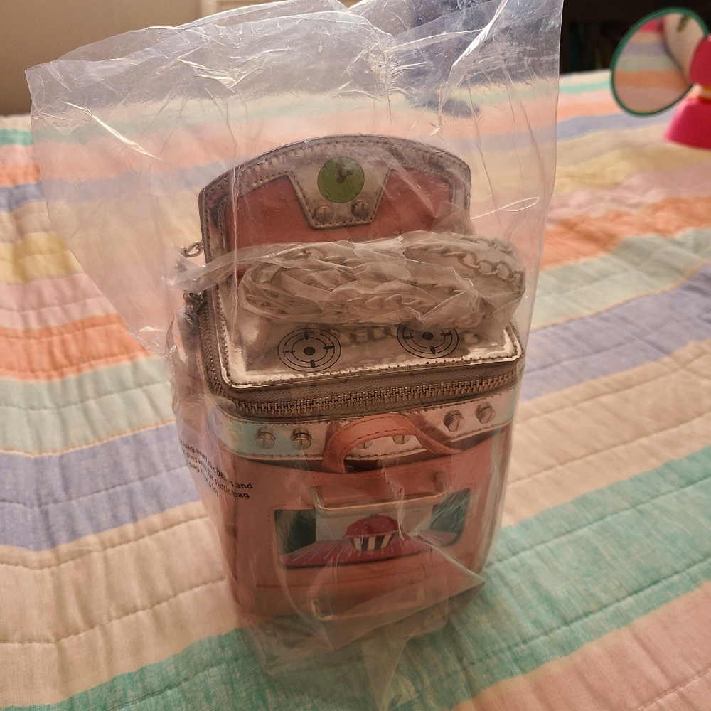 KITSCH L’OVEN YOU CROSSBODY PINK